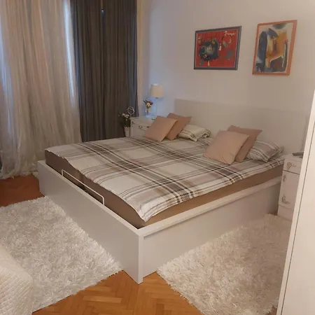 Vivito Apartment